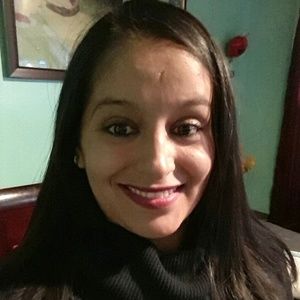 Meet your Posher, Yeny